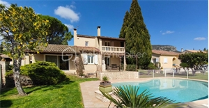 maison traditionnelle à la vente -   04130  VOLX, surface 182 m2 vente maison traditionnelle - UBI469355405